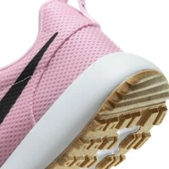 Nike Unisex Roshe G Next Nature Golf Shoes Soft Pink/Black/White 17 Nike Unisex Roshe G Next Nature Golf Shoes Soft Pink/Black/White -Elite Golf Shop nike roshe g next nature golf shoes soft pink black dv1202 601 detail2 itempicture